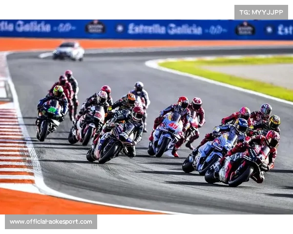 MotoGP瓦伦西亚站前,赛事CEO回访曾受洪灾影响的社区 MotoGP瓦伦西亚站前,赛事CEO回访曾受洪灾影响的社区